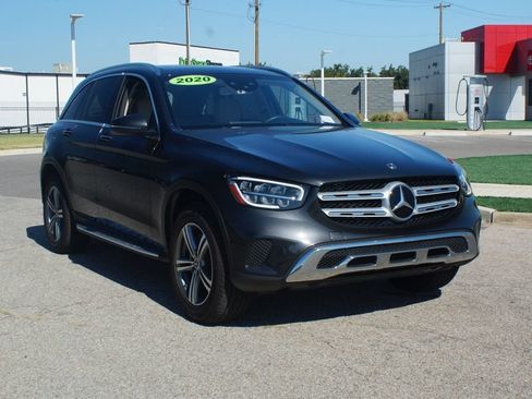 Used 2020 Mercedes-Benz GLC 300 image 2