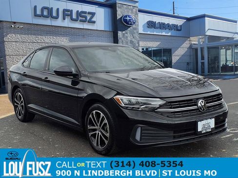 Used 2023 Volkswagen Jetta Sport image 1