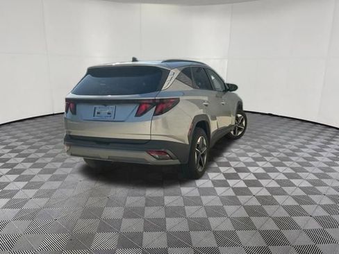 Used 2025 Hyundai Tucson SEL AWD/4WD image 7
