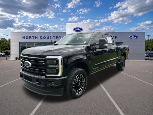 Used 2026 Ford F250 Platinum w/ FX4 Off-Road Package AWD/4WD image 6