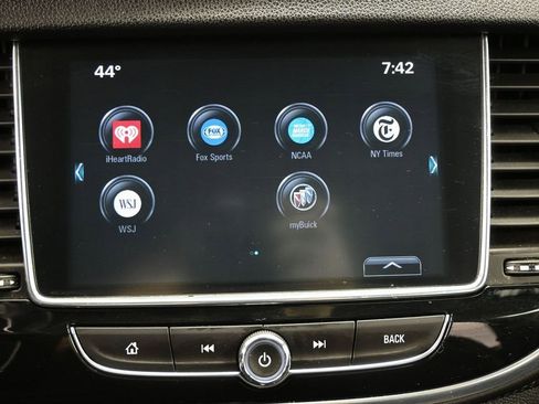 Used 2018 Buick Encore Preferred image 23