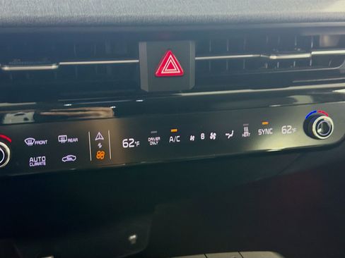 Used 2024 Kia EV6 Light RWD image 22
