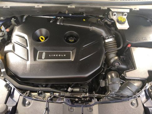 Used 2017 Lincoln MKC Reserve FWD image 30