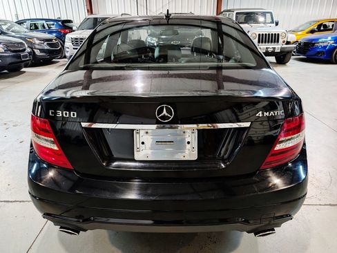 Used 2013 Mercedes-Benz C 300 4MATIC Sedan image 9