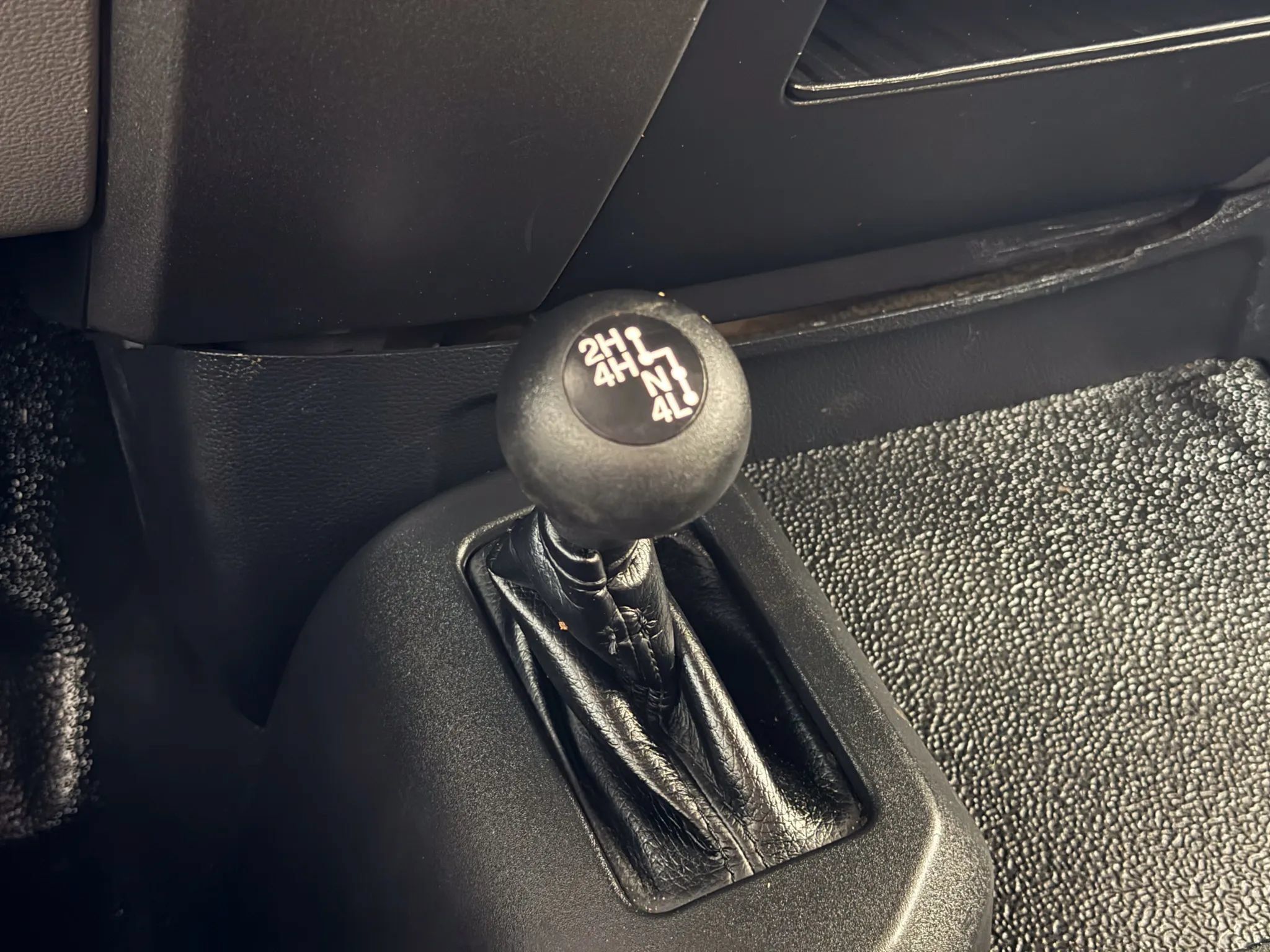 Used 2019 Ford F550 4x4 Regular Cab Super Duty image 31