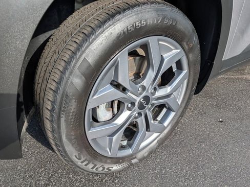 Used 2024 Kia Seltos S AWD/4WD image 16