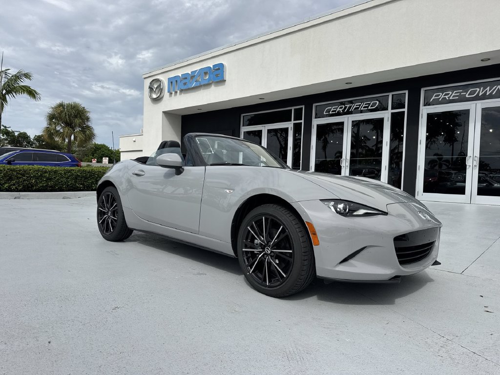 New 2026 MAZDA MX-5 Miata Grand Touring RWD image 22