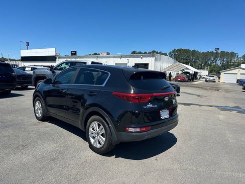 Used 2019 Kia Sportage LX FWD image 5