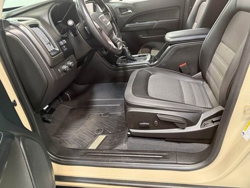 Used 2022 GMC Canyon AT4 image 60