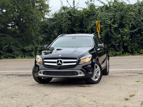 Used 2015 Mercedes-Benz GLA 250 4MATIC image 1