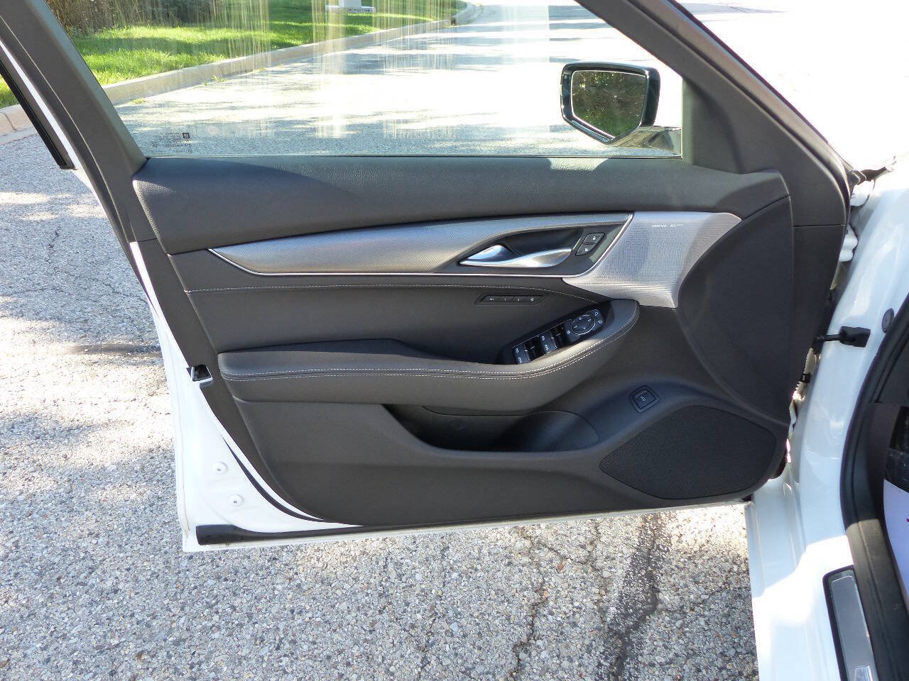 Used 2020 Cadillac CT5 Premium Luxury AWD/4WD image 21