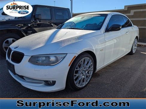 Used 2013 BMW 328i Convertible image 1