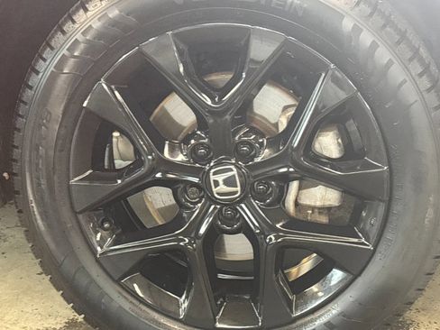 Used 2024 Honda HR-V Sport image 27