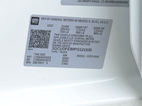Used 2023 Chevrolet Silverado 1500 LT Trail Boss AWD/4WD image 37