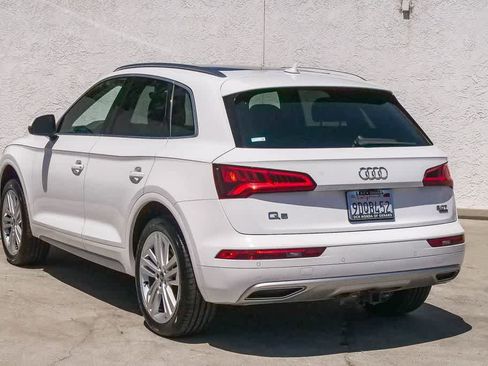 Used 2018 Audi Q5 Prestige w/ Prestige Package AWD/4WD image 7