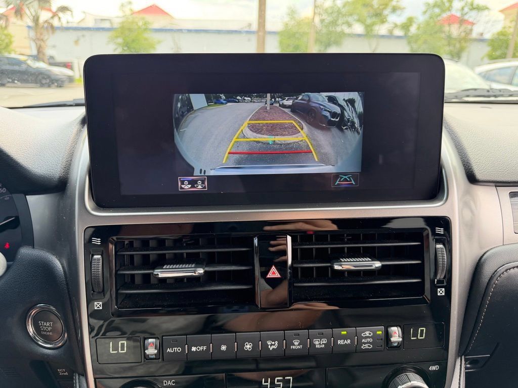 Used 2022 Lexus GX 460 Premium w/ Premium Package AWD/4WD image 31