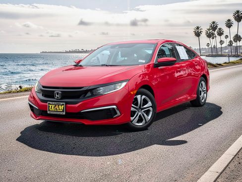 Used 2019 Honda Civic LX image 2