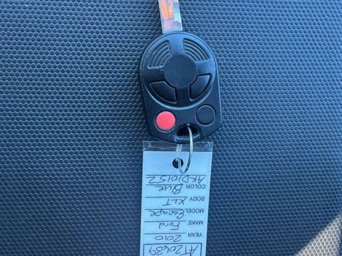 Used 2010 Ford Escape XLT image 26