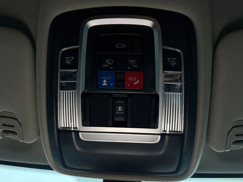 Used 2023 RAM 2500 Laramie image 27