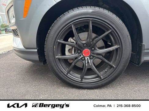 Used 2021 Hyundai Kona Night image 8