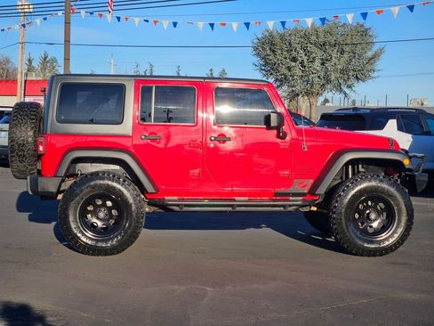 Used 2017 Jeep Wrangler Unlimited Sport w/ Quick Order Package 24S image 7