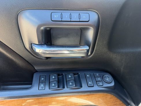 Used 2017 Chevrolet Silverado 1500 LTZ w/ Texas Edition AWD/4WD image 36