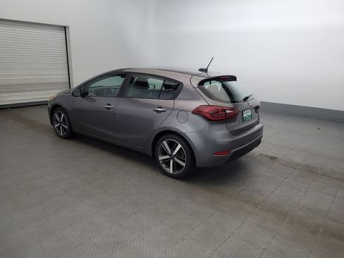 Used 2017 Kia Forte EX FWD image 3
