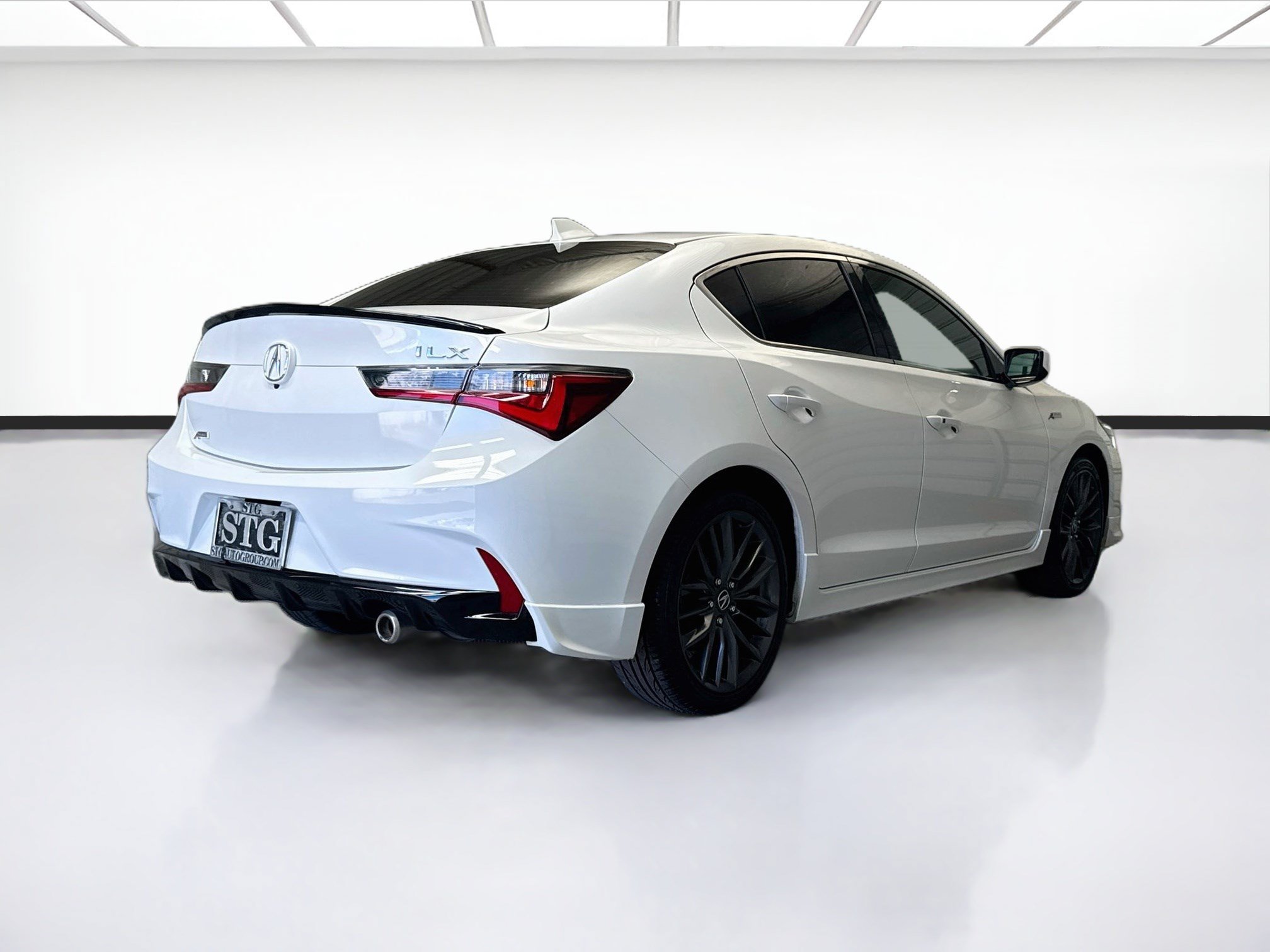 Used 2022 Acura ILX w/ Premium & A-SPEC Package FWD image 4
