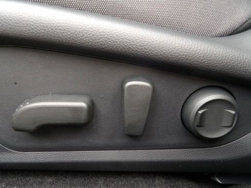 New 2026 Subaru Crosstrek 2.0i Premium image 12