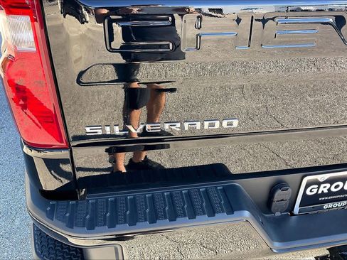 Used 2026 Chevrolet Silverado 1500 Custom image 30