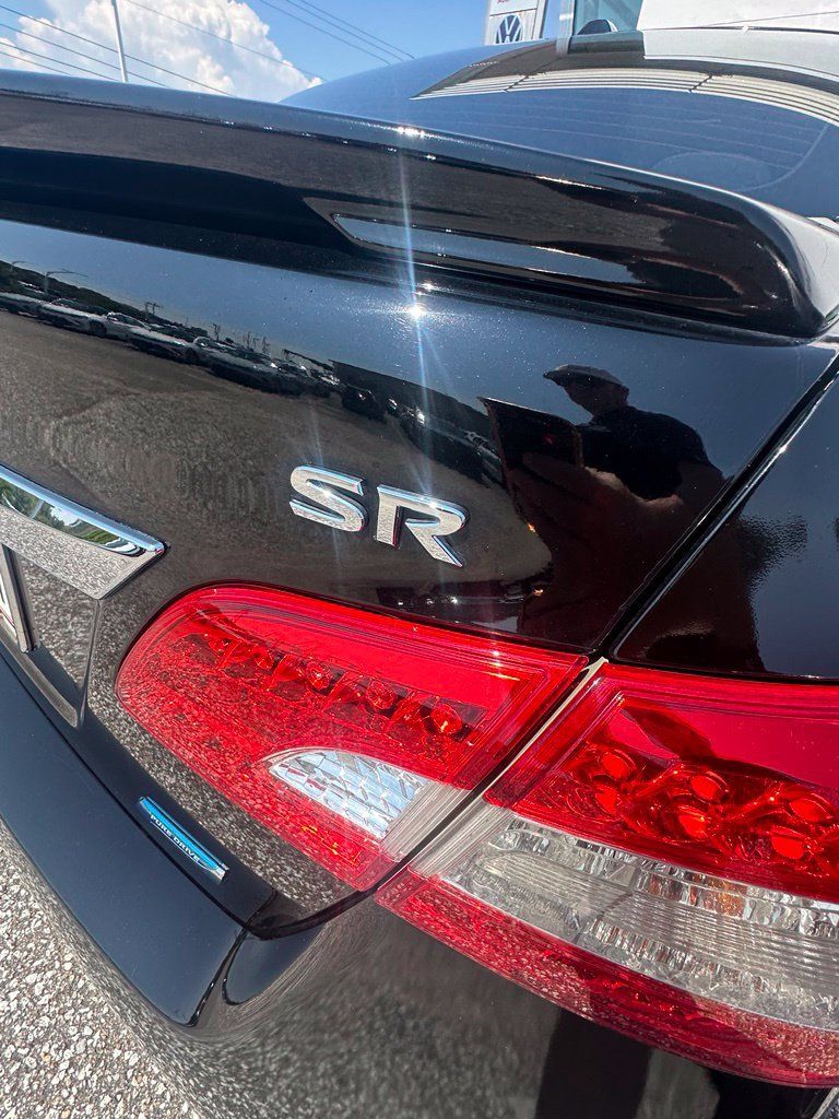 Used 2013 Nissan Sentra SR w/ Driver Pkg FWD image 7