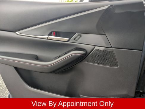 Used 2025 MAZDA CX-30 AWD 2.5 S w/ Preferred Package image 21