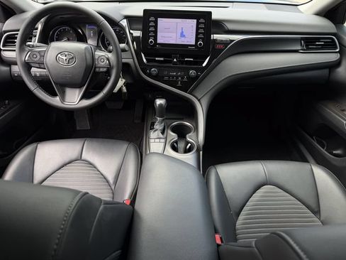 Certified 2023 Toyota Camry SE FWD image 11