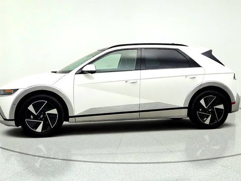 Used 2025 Hyundai Ioniq 5 Limited RWD image 8