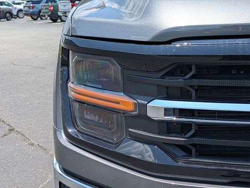 Used 2024 Ford F150 XLT w/ Tow/Haul Package RWD image 10