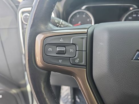 Used 2022 Chevrolet Silverado 2500 High Country image 16