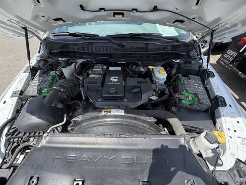 Used 2018 RAM 3500 Tradesman w/ Chrome Appearance Group AWD/4WD image 20