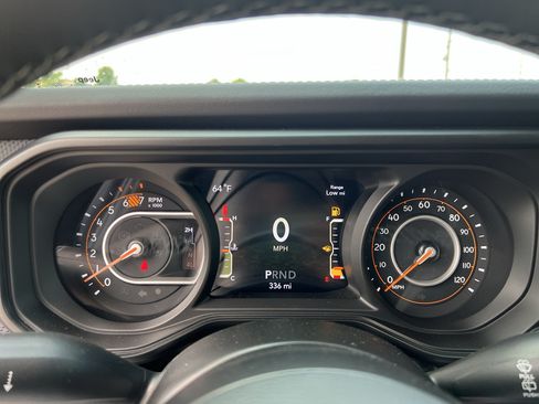 Used 2026 Jeep Wrangler Unlimited Rubicon w/ Safety Group AWD/4WD image 19