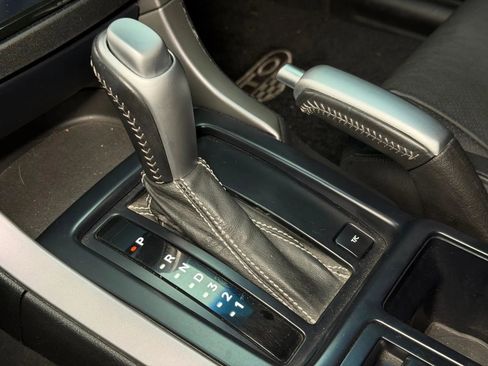 Used 2006 Pontiac GTO image 26