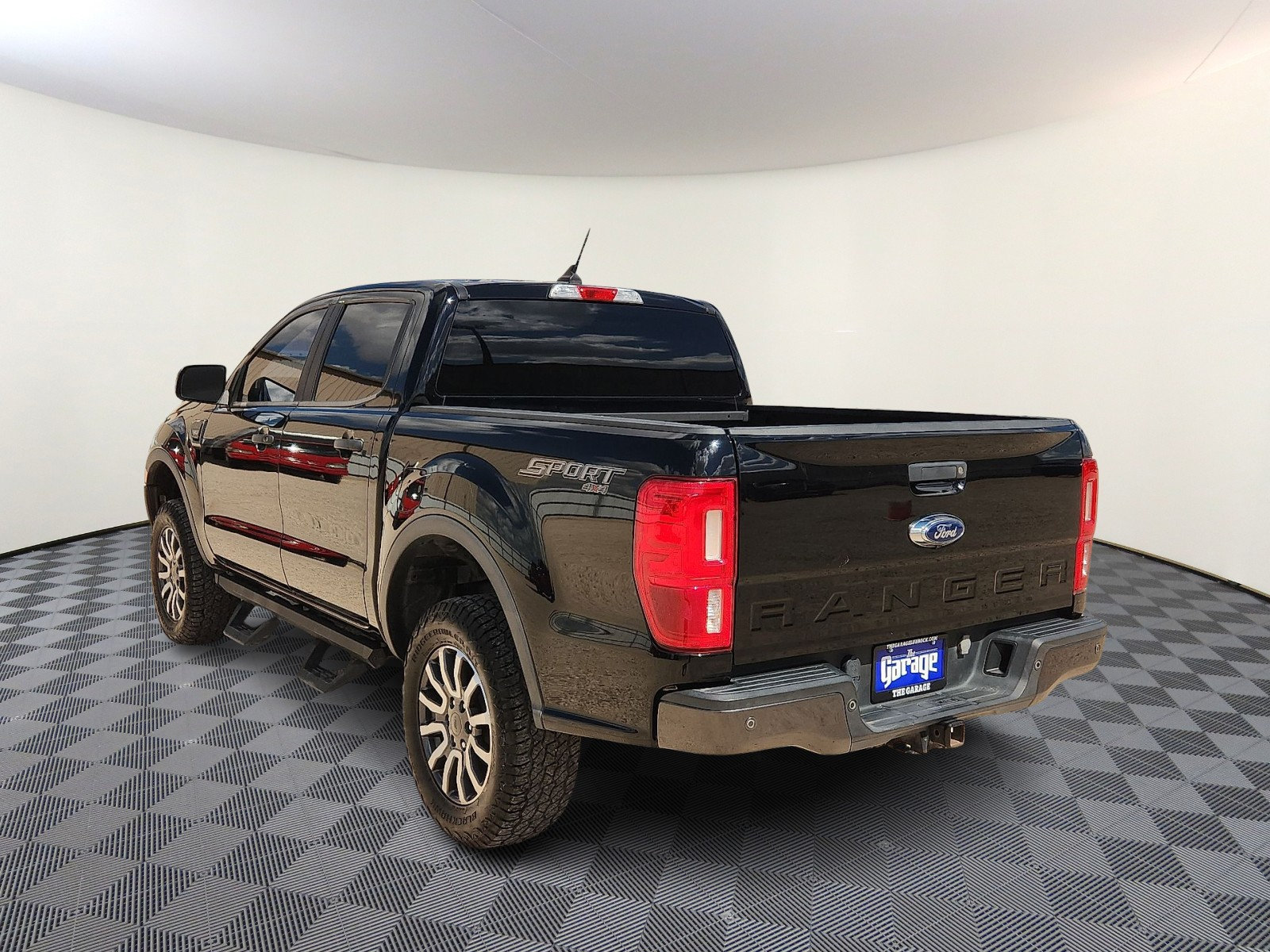 Used 2021 Ford Ranger XLT w/ Equipment Group 301A Mid AWD/4WD image 3