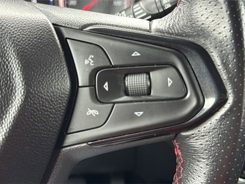 Used 2021 Chevrolet TrailBlazer RS w/ Technology Package image 21