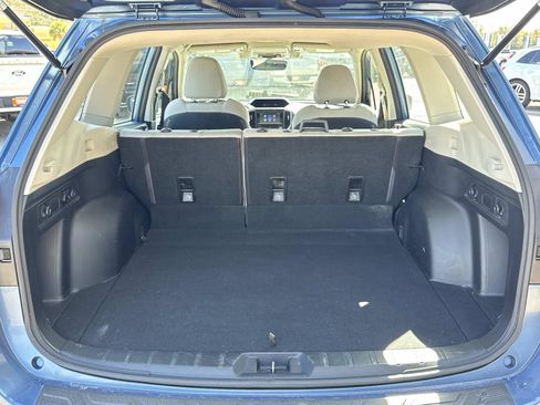 Used 2019 Subaru Forester w/ Popular Package #1 image 6