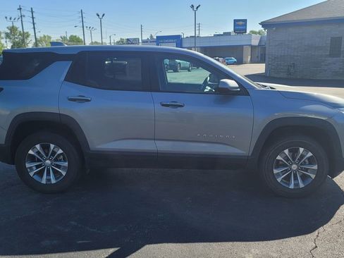 Used 2026 Chevrolet Equinox LT FWD image 14