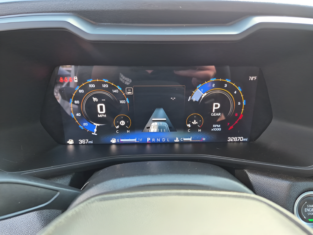 Used 2024 Chevrolet Colorado W/T RWD image 21