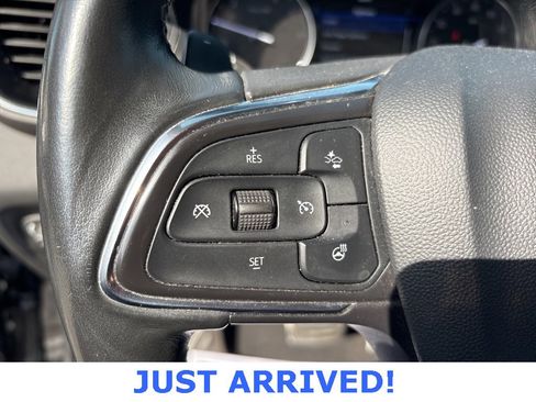 Used 2023 Buick Envision Essence w/ Sport Touring Package image 10