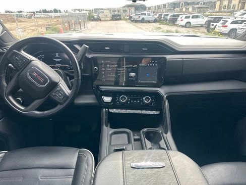 Used 2024 GMC Sierra 2500 AT4X AWD/4WD image 8