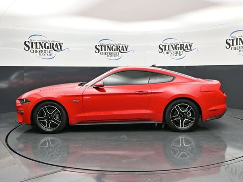 Used 2022 Ford Mustang GT Premium w/ Equipment Group 401A RWD image 4