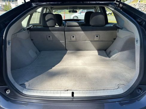 Used 2014 Toyota Prius Two FWD image 28