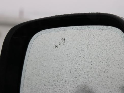 Certified 2024 Nissan Armada SL w/ Midnight Edition Package image 35