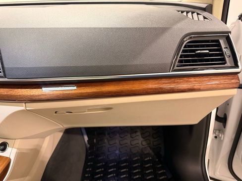 Used 2021 Audi Q5 2.0T Premium image 28